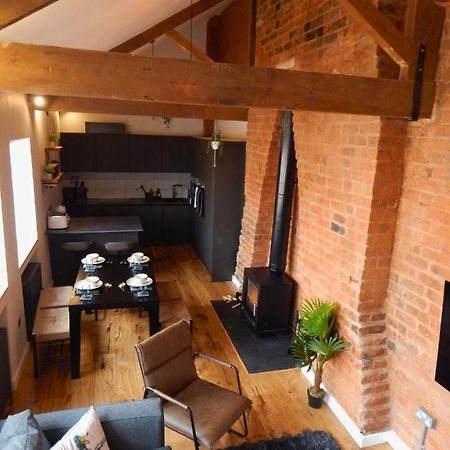 버밍엄 Vip 3Br Grade2 Luxurious Industrial House With Wood Fire, Electric Blinds And Big Cast Iron Windows In The Heart Of The Jq 빌라 외부 사진