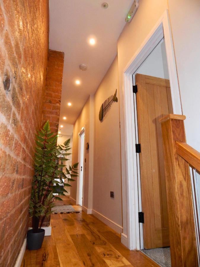 버밍엄 Vip 3Br Grade2 Luxurious Industrial House With Wood Fire, Electric Blinds And Big Cast Iron Windows In The Heart Of The Jq 빌라 외부 사진