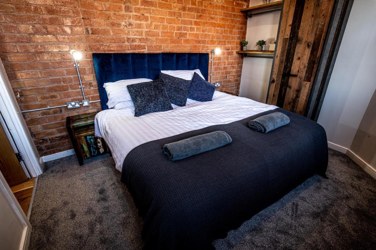 버밍엄 Vip 3Br Grade2 Luxurious Industrial House With Wood Fire, Electric Blinds And Big Cast Iron Windows In The Heart Of The Jq 빌라 외부 사진