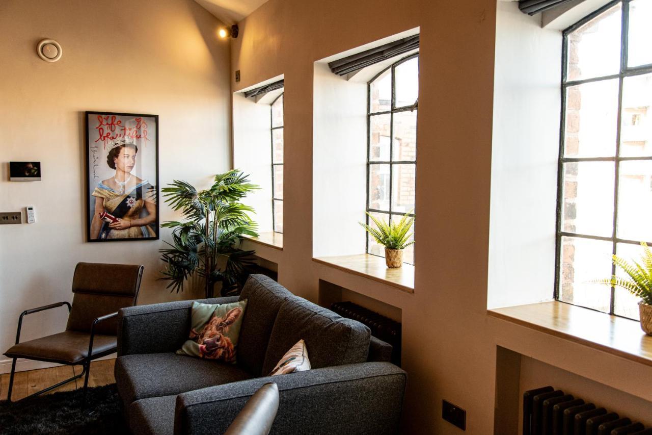 버밍엄 Vip 3Br Grade2 Luxurious Industrial House With Wood Fire, Electric Blinds And Big Cast Iron Windows In The Heart Of The Jq 빌라 외부 사진